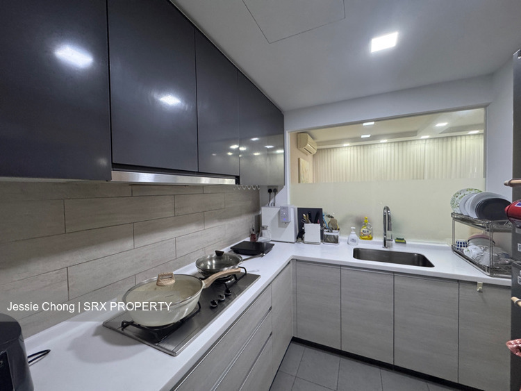 The Rainforest (D23), Condominium #583928111
